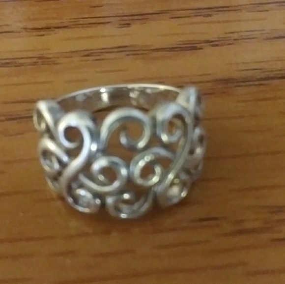 Sterling silver scrollwork ring - Picture 3 of 6